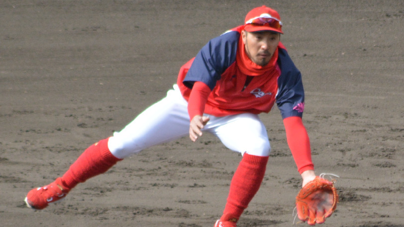 なぜ菊池涼介はメジャー挑戦を断念したのか 守備職人が直面したmlbの現実 Spaia スパイア