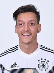 【W杯優勝エンブレム付き】メスト・エジル ＃１０ ドイツ代表 ２０１８（H） Germany 2018 Home Shirt #10 Ozil - Online Shop From Footuni Japan
