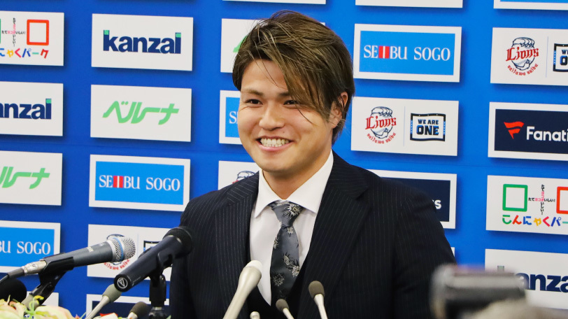 西武・甲斐野央,球団提供