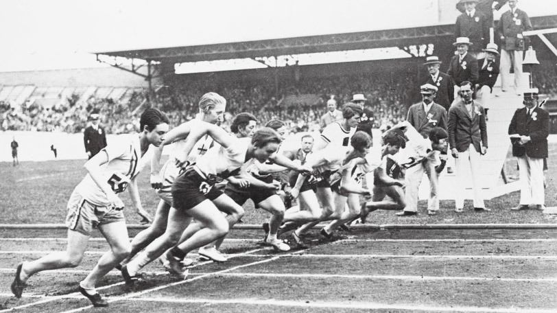 1928年アムステルダム五輪女子800mのスタートの様子,Ⓒゲッティイメージズ