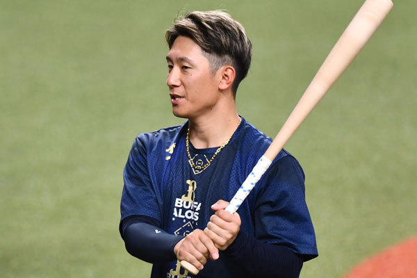 鈴木尚広　実使用スパイク 鈴木 尚広 | 選手情報 | 読売ジャイアンツ（巨人軍）公式サイト