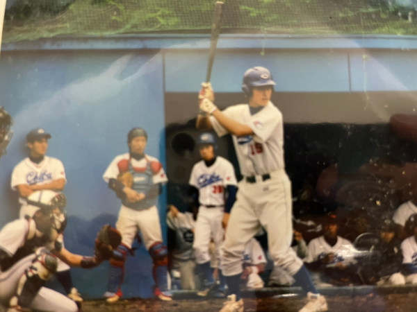 畝尾賢明社長が手帳に入れていた千葉大野球部時代の写真