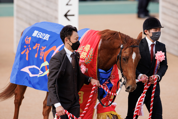 2022年皐月賞優勝のジオグリフレース後,ⒸSPAIA（撮影：三木俊幸）