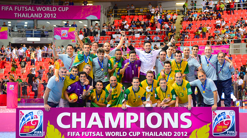 必見 知られざる日本のフットサル事情をわかりやすく解説 Spaia スパイア