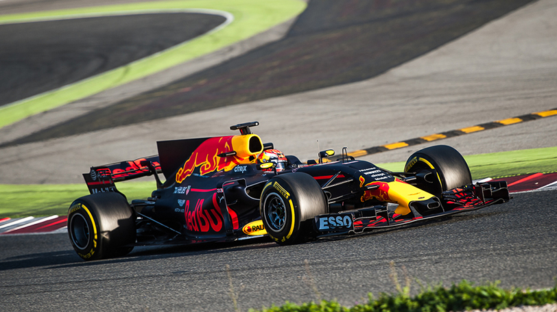 F1ランキング上位獲得はあるか 17年トロ ロッソ Spaia スパイア