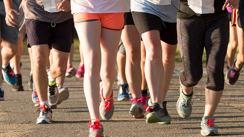 駅伝のイメージ画像,ⒸWoodysPhotos/Shutterstock.com